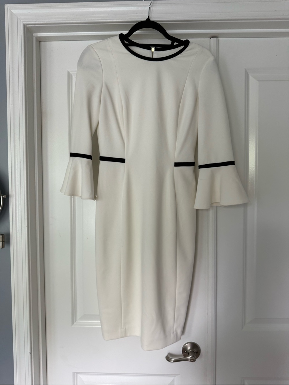 Calvin Klein Cream Mini Dress with Black Trim - Picture 2 of 4